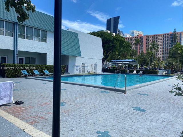 200 177th Dr 216, Sunny Isles Beach, FL 33160