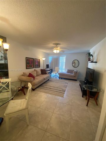 200 177th Dr 216, Sunny Isles Beach, FL 33160