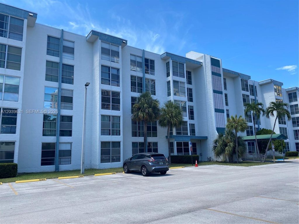 200 177th Dr 216, Sunny Isles Beach, FL 33160