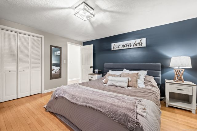 24 William Street, Portland, CT 06480