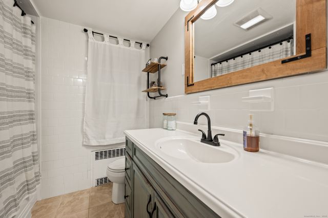 24 William Street, Portland, CT 06480