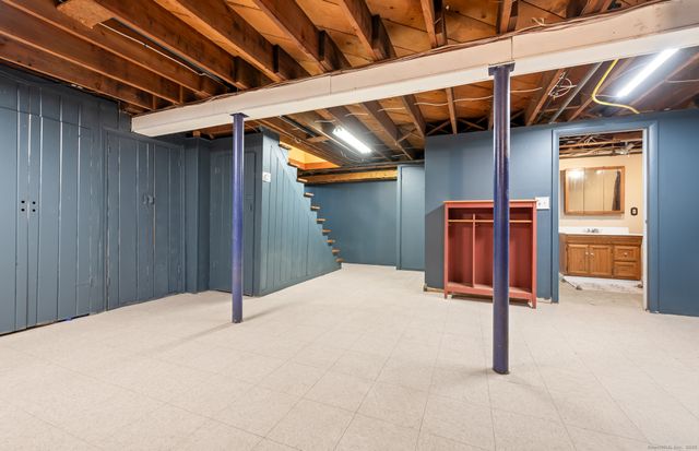 24 William Street, Portland, CT 06480