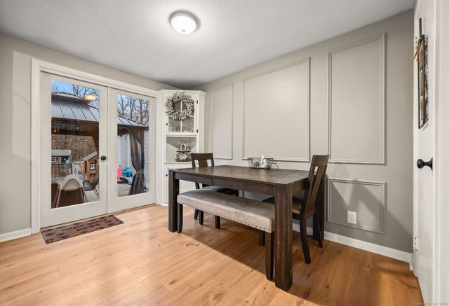 24 William Street, Portland, CT 06480