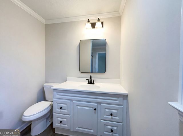 32 Banks Street, Maysville, GA 30558