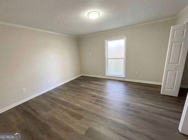 32 Banks Street, Maysville, GA 30558