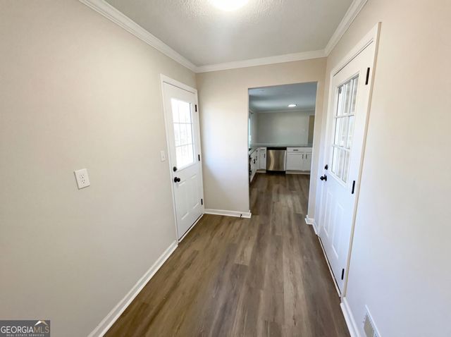 32 Banks Street, Maysville, GA 30558