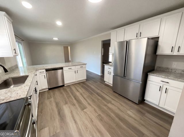 32 Banks Street, Maysville, GA 30558