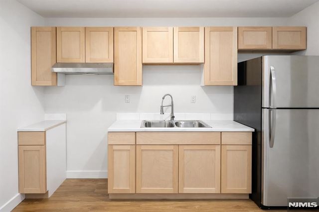 37 12th Avenue 1, Paterson, NJ 07501