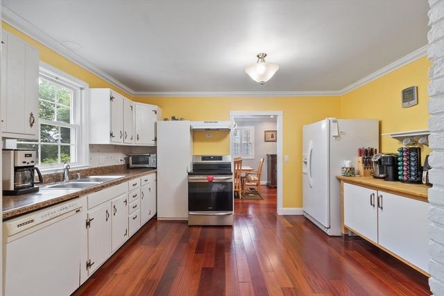 66 Checkerberry Lane, Framingham, MA 01702