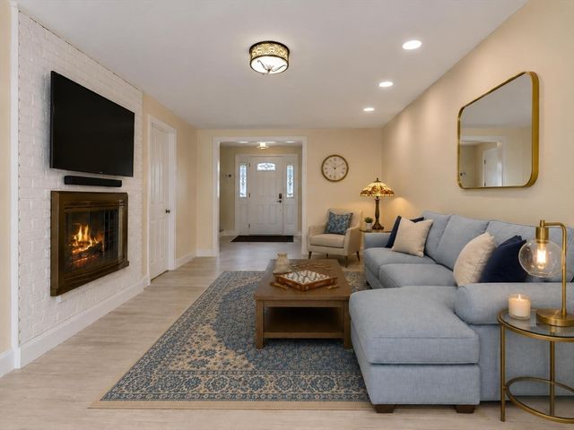 66 Checkerberry Lane, Framingham, MA 01702