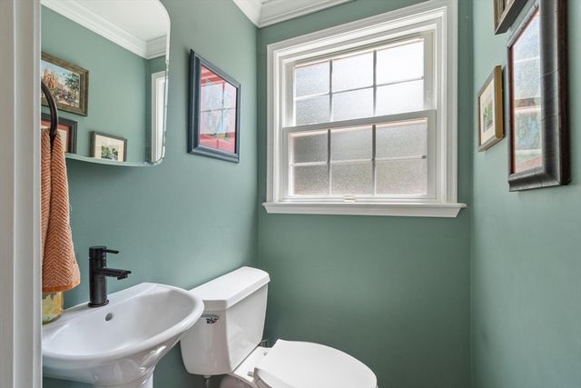 66 Checkerberry Lane, Framingham, MA 01702