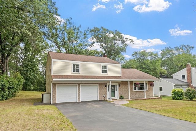 66 Checkerberry Lane, Framingham, MA 01702