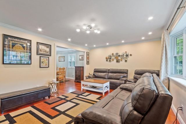 66 Checkerberry Lane, Framingham, MA 01702