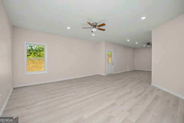 114 River Birch Drive, Carrollton, GA 30116