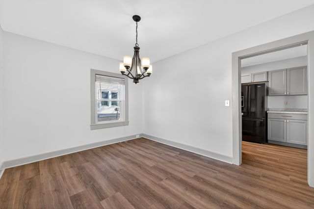 206 Jefferson St, Fayetteville, TN 37334