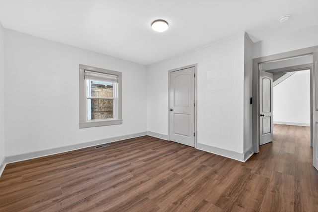 206 Jefferson St, Fayetteville, TN 37334