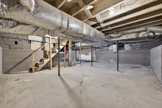 206 Jefferson St, Fayetteville, TN 37334