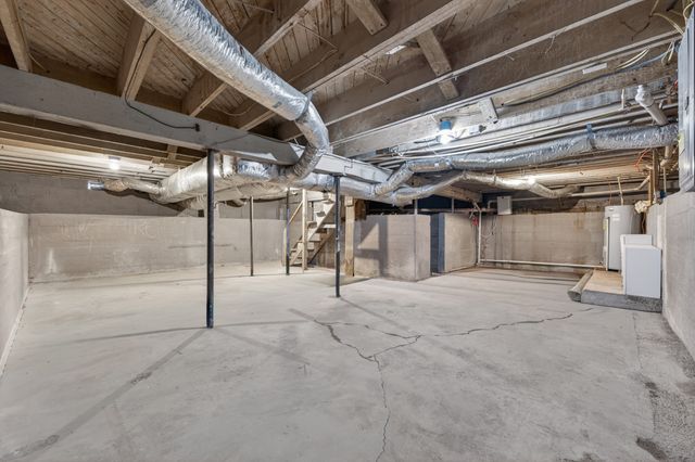 206 Jefferson St, Fayetteville, TN 37334