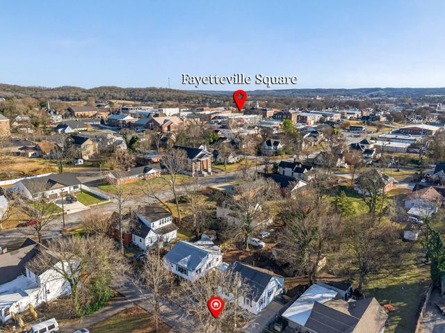 206 Jefferson St, Fayetteville, TN 37334