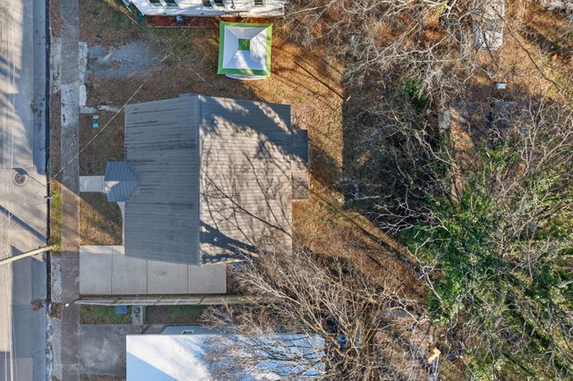 206 Jefferson St, Fayetteville, TN 37334