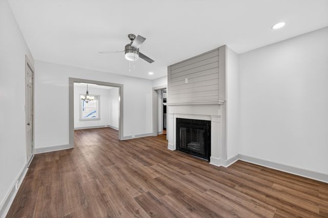 206 Jefferson St, Fayetteville, TN 37334