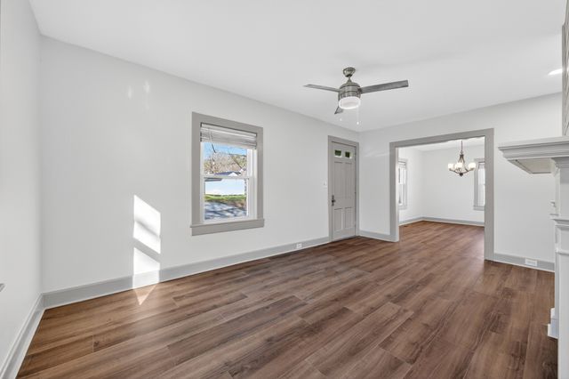 206 Jefferson St, Fayetteville, TN 37334