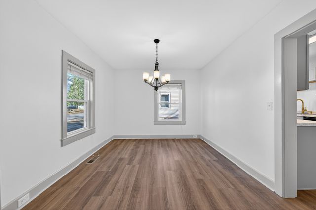 206 Jefferson St, Fayetteville, TN 37334