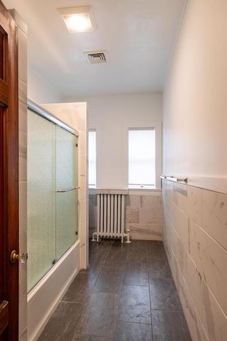 1414 Main STREET, La Crosse, WI 54601