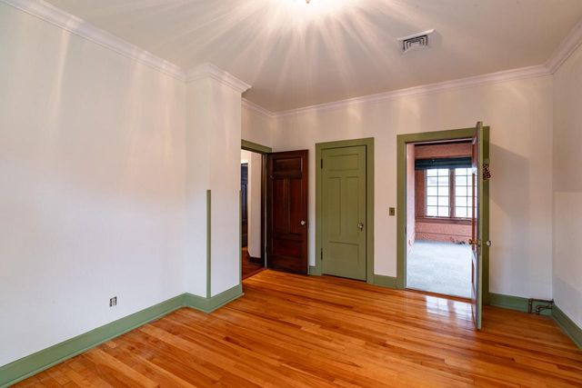 1414 Main STREET, La Crosse, WI 54601