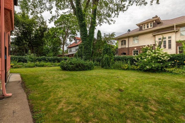 1414 Main STREET, La Crosse, WI 54601