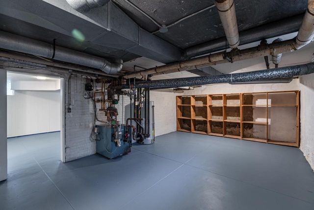 1414 Main STREET, La Crosse, WI 54601