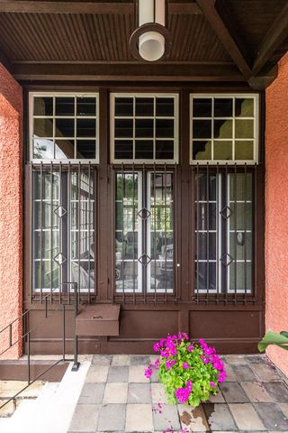 1414 Main STREET, La Crosse, WI 54601