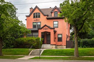 1414 Main STREET, La Crosse, WI 54601