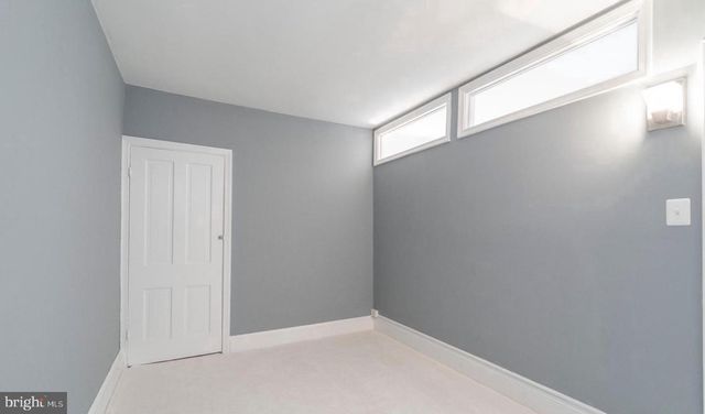 34 MAPLE ST, Conshohocken, PA 19428