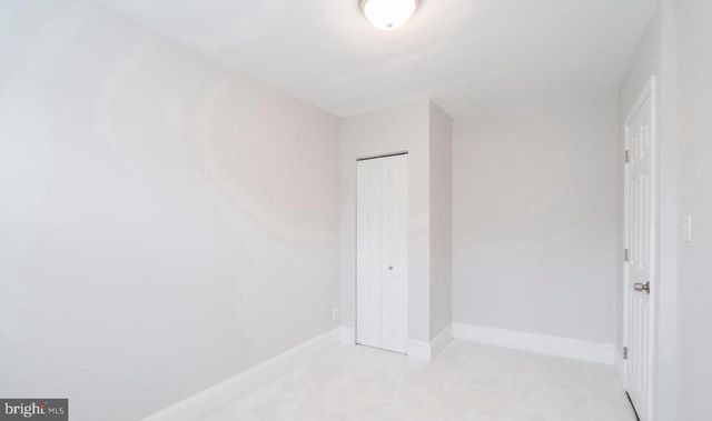 34 MAPLE ST, Conshohocken, PA 19428