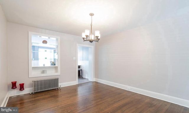 34 MAPLE ST, Conshohocken, PA 19428