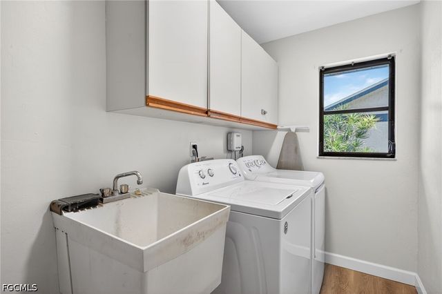 1510 SW 52nd LN, Cape Coral, FL 33914