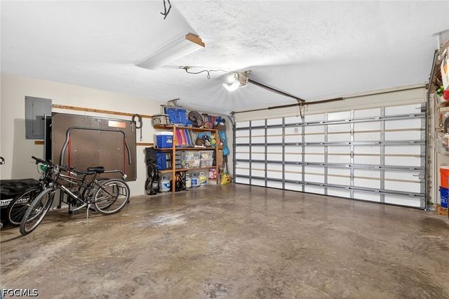 1510 SW 52nd LN, Cape Coral, FL 33914