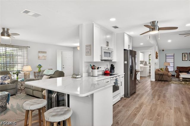 1510 SW 52nd LN, Cape Coral, FL 33914