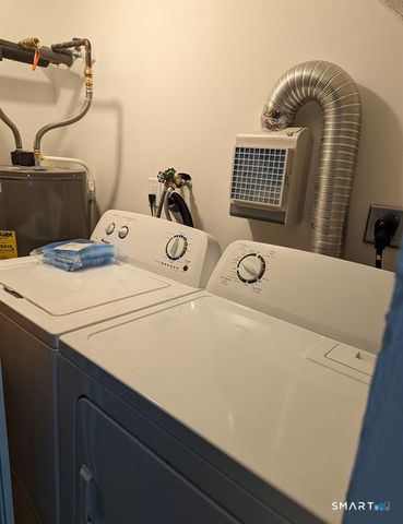 149 Canton Street 30, West Haven, CT 06516