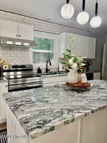 503 Covington Drive, Kinston, NC 28501