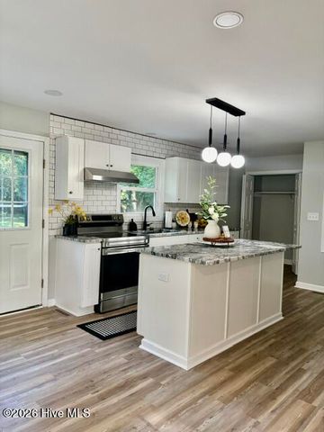 503 Covington Drive, Kinston, NC 28501