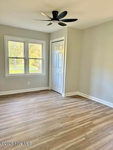 503 Covington Drive, Kinston, NC 28501