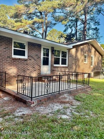 503 Covington Drive, Kinston, NC 28501