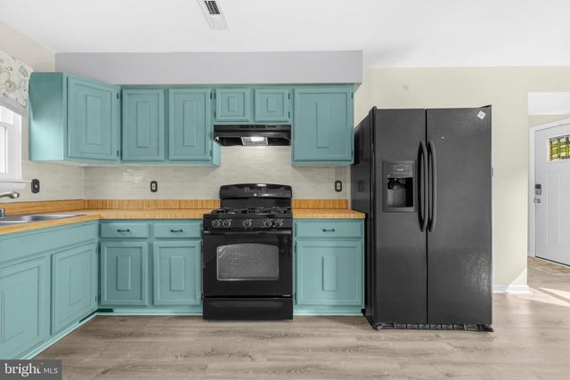 14290 PRINCEDALE DR, Woodbridge, VA 22193