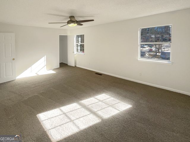 5037 Bell Drive SE, Smyrna, GA 30080