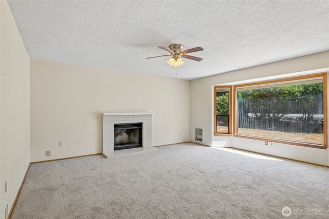 9003 159th Street E, Puyallup, WA 98375