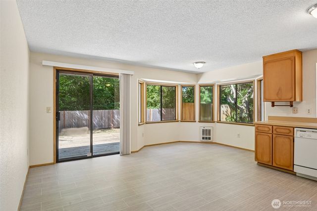 9003 159th Street E, Puyallup, WA 98375