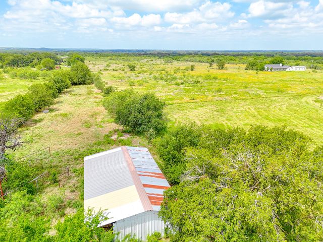 6222 SW County Rd 0050, Corsicana, TX 75110