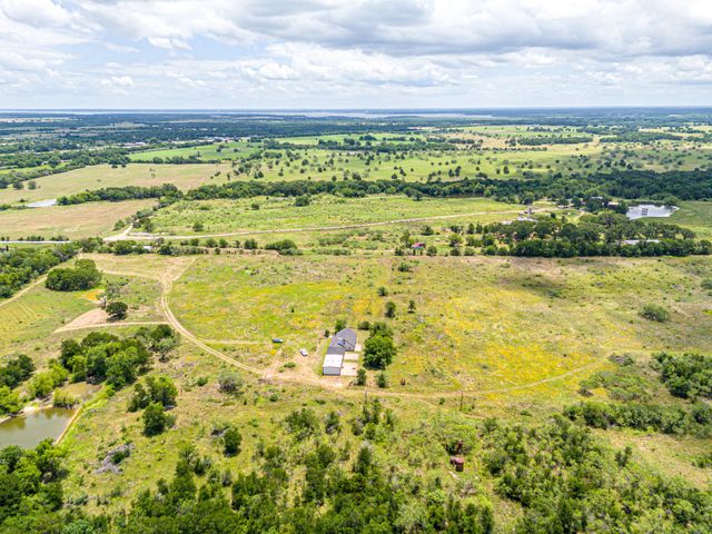 6222 SW County Rd 0050, Corsicana, TX 75110